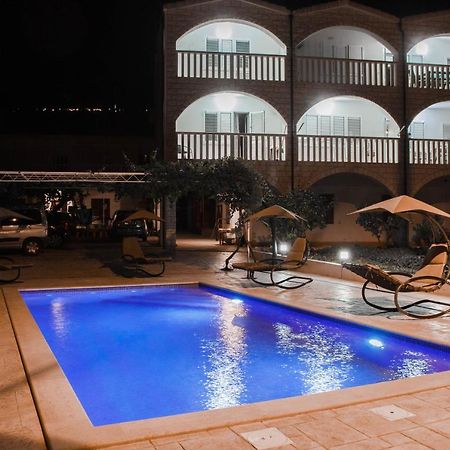 Unforgettable Sea View Apartments Bakota بودْسْتغانا المظهر الخارجي الصورة
