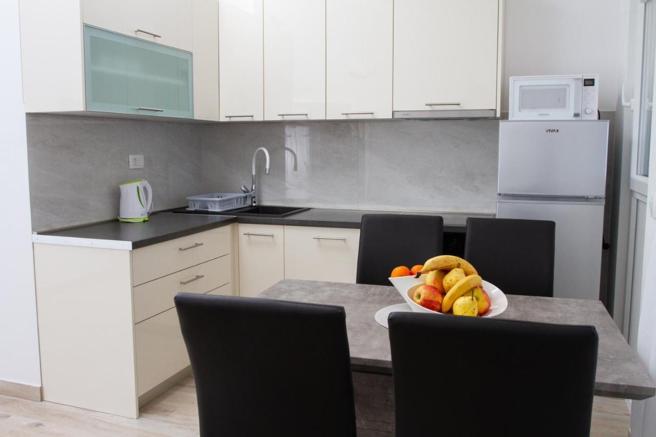 Unforgettable Sea View Apartments Bakota بودْسْتغانا المظهر الخارجي الصورة