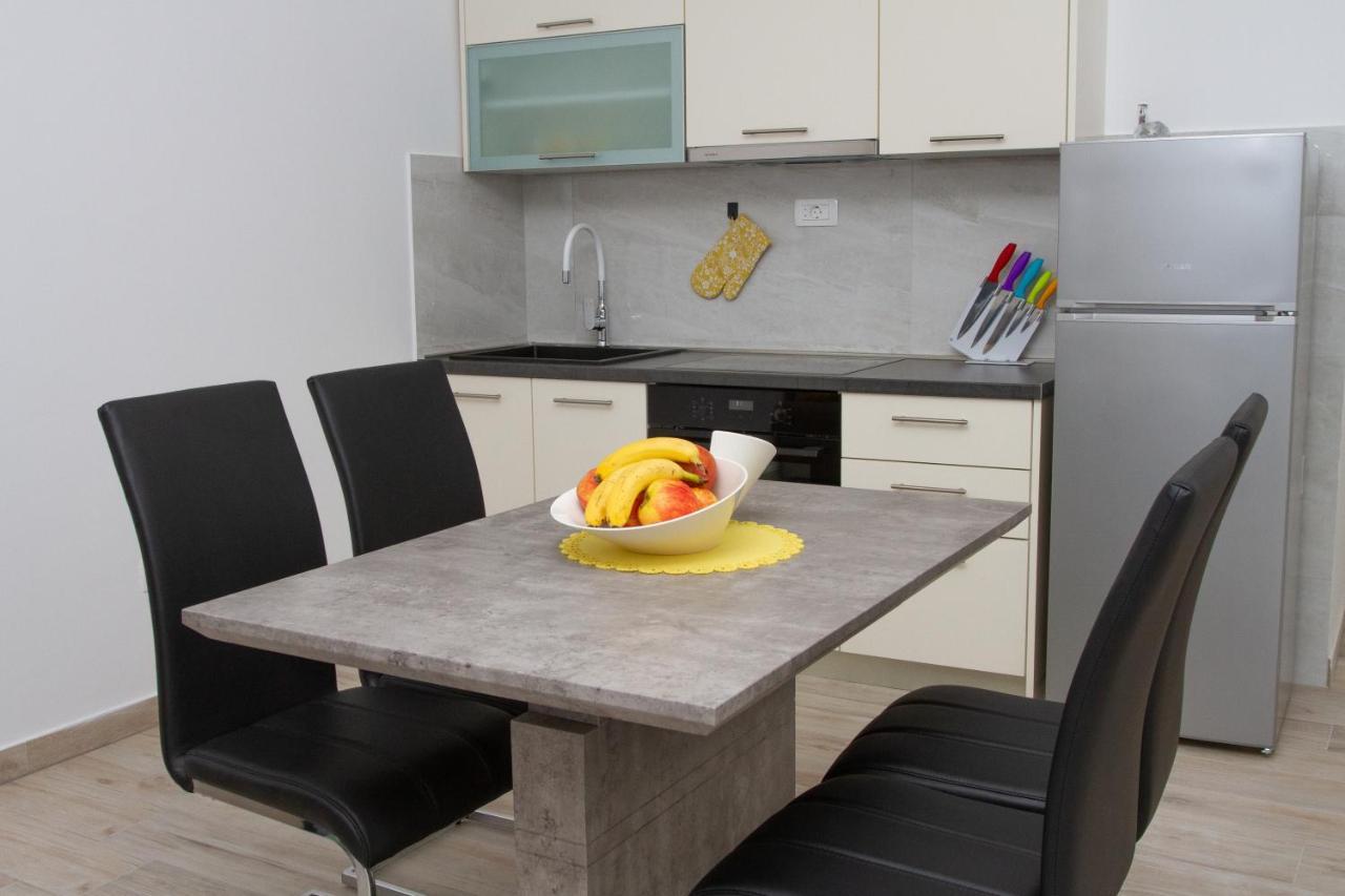 Unforgettable Sea View Apartments Bakota بودْسْتغانا المظهر الخارجي الصورة
